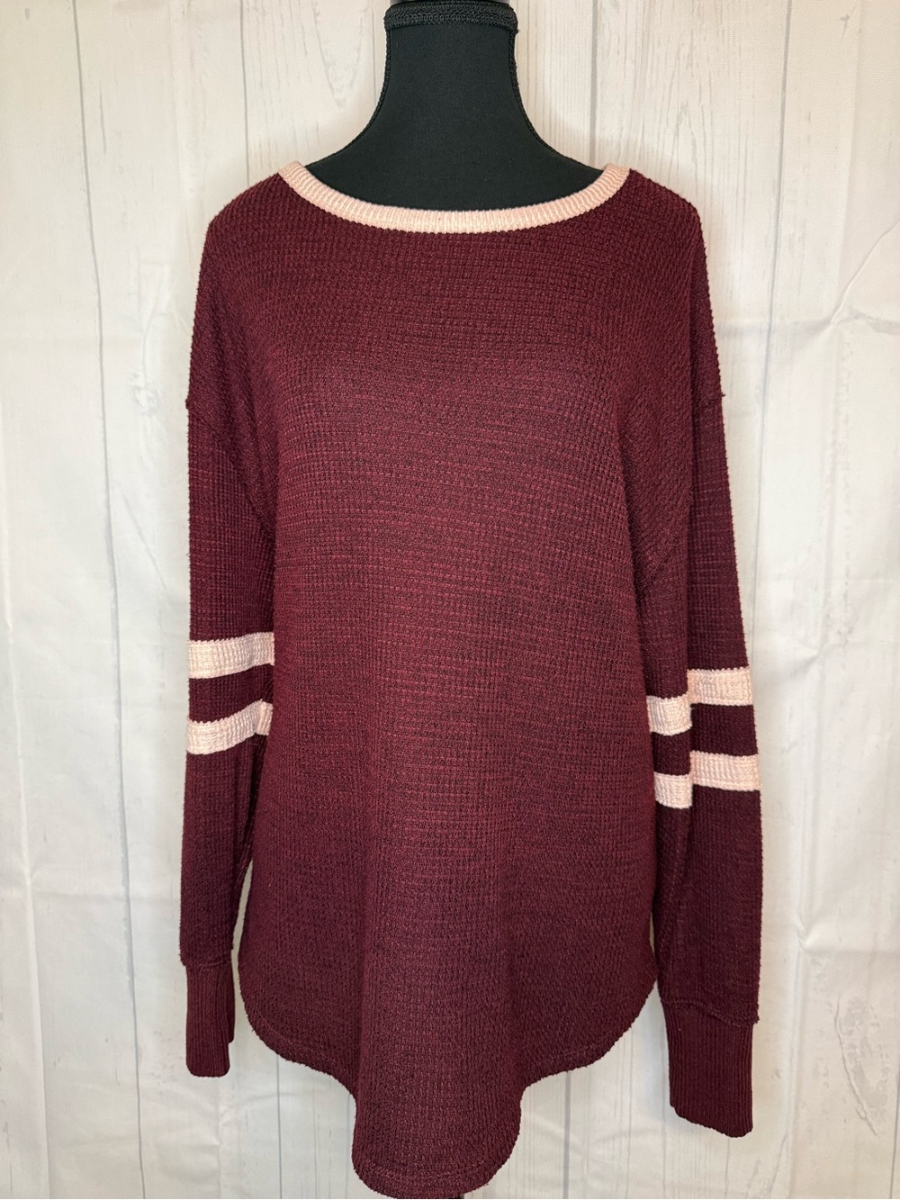 SO Waffle Knit Crewneck Lightweight Long Sleeve Pullover Sweater Maroon Large